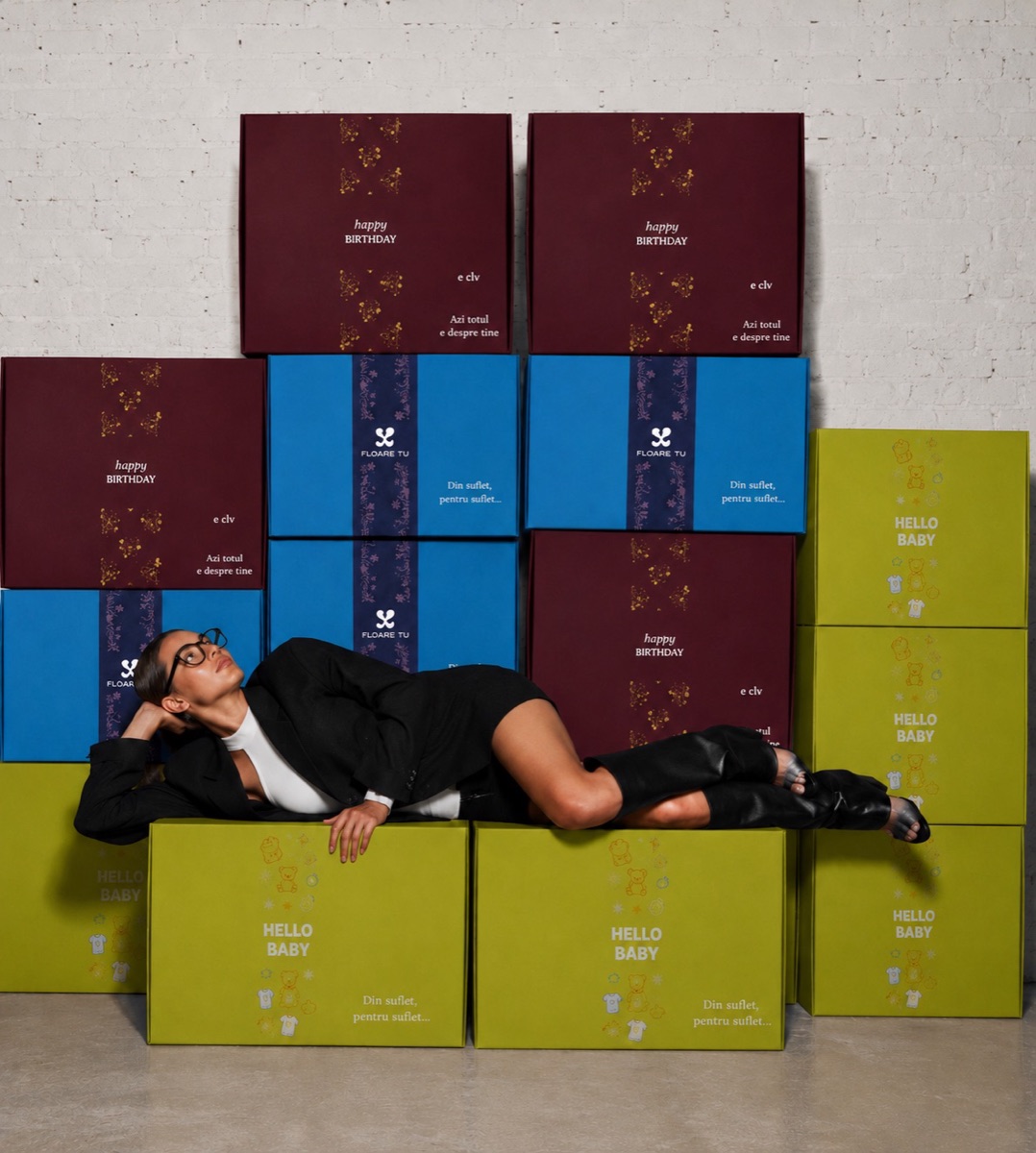 Floare Tu range of personalized gift boxes